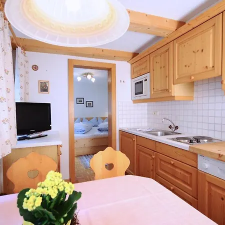 Ahnenhoefl Apartament *